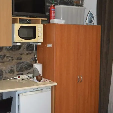 In 2n Apartment
